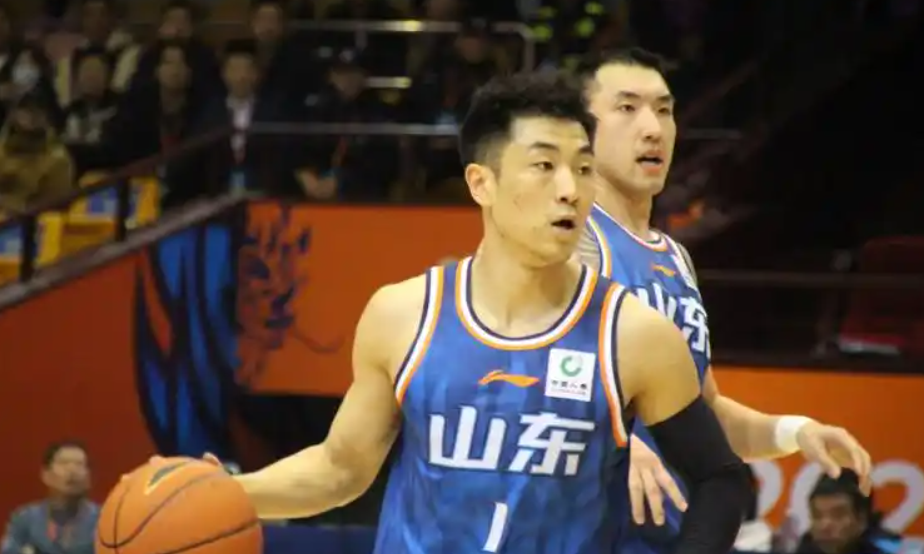 包含山东男篮发布备战花絮，赛后复出首秀，CBA季后赛任务艰巨，赛程密集仍需轮换的词条