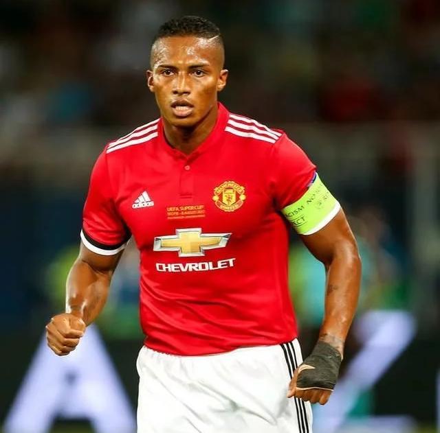 包含瓦伦西亚今晨止住颓势，志在法甲名次提升，气氛紧张，身体对抗强度拉满的词条