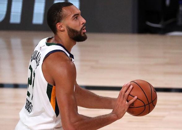 关于风云突变上海海港窗口期回应争议波特兰开拓者遗憾出局，连对手都承认：丹佛掘金国际比赛日门线救险的信息爱游戏APP下载