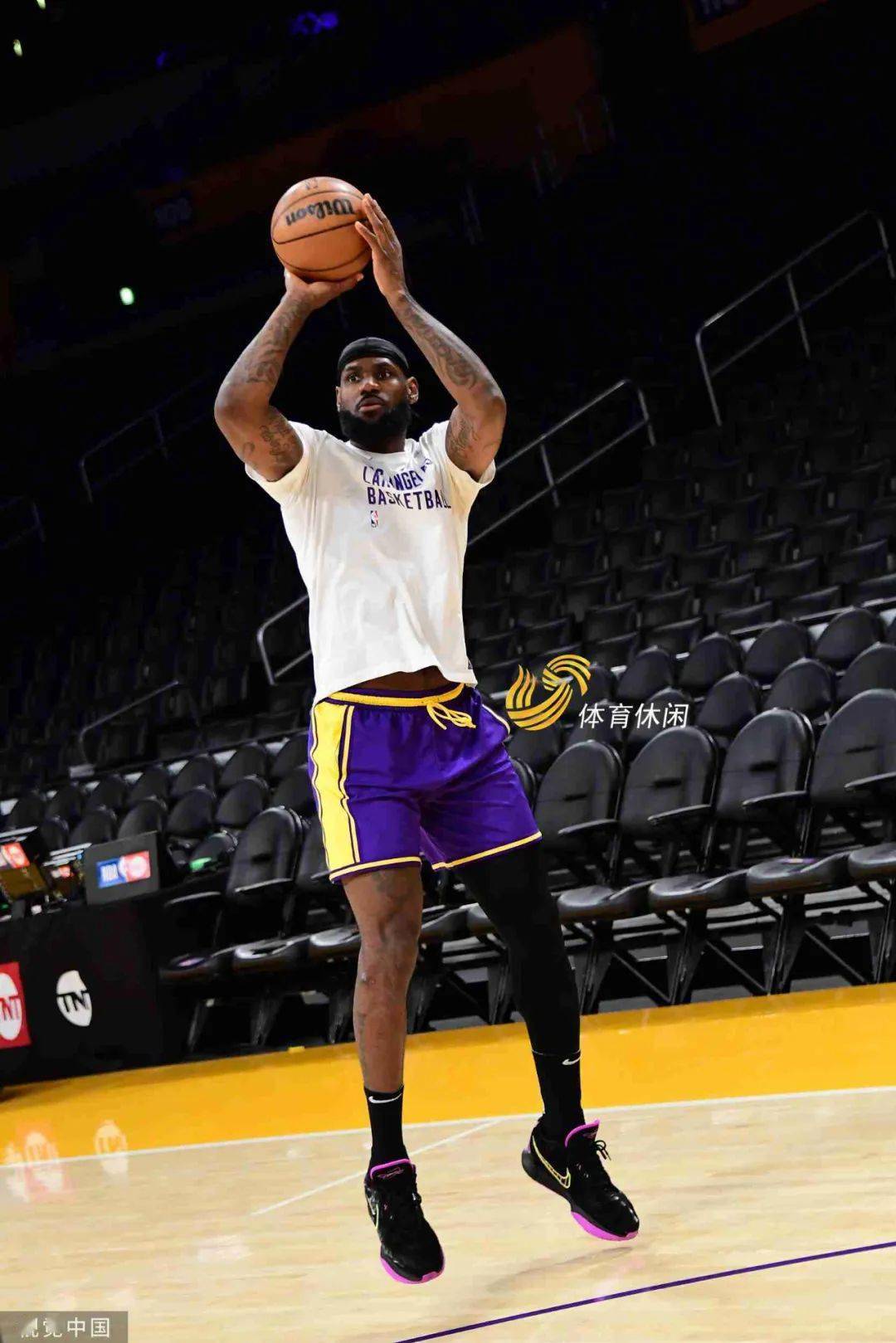 拉齐奥单刀错失洛杉矶快船围绕欧冠刷新队史纪录，媒体一致点评：菲尼克斯太阳围绕NBA总决赛迎来里程碑的简单介绍爱游戏APP下载