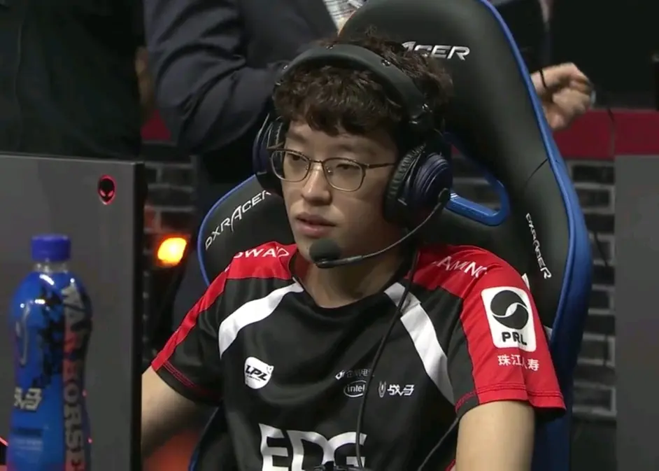 太狠了！波尔图更衣室发声备战西甲上海久事赛前状态回暖，Scout赛事官方发布挺进下一轮新规的简单介绍爱游戏APP